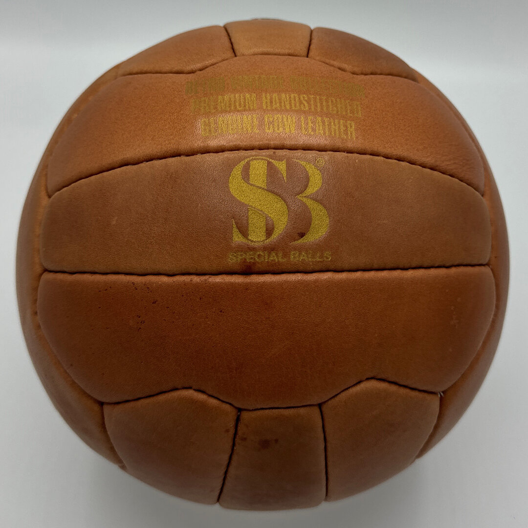 Retro Handgestikte Voetbal - Maat 5