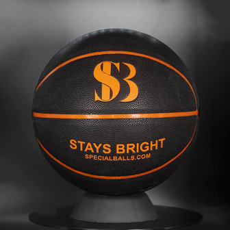 STAYS BRIGHT - LED Leather Basketball