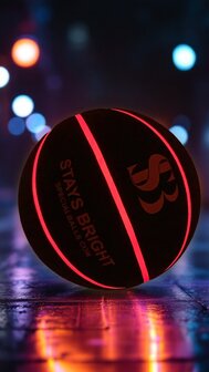 Stays Bright Deluxe - LED - Basketbal - Maat 7