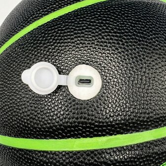 Stays Bright Deluxe - LED - Basketbal - Maat 7