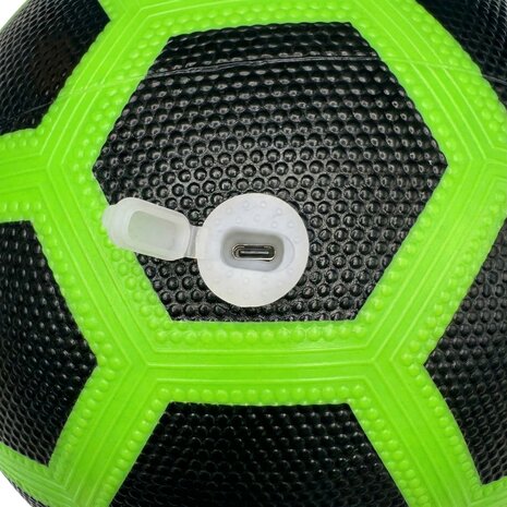 Stays Bright - LED - Voetbal - Maat 5 